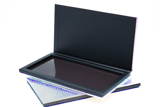 Magnetic empty eyeshadow palette,  duochrome, multichrome eyeshadow, Makeup aus, cheap makeup Australia, Australian cosmetic brands