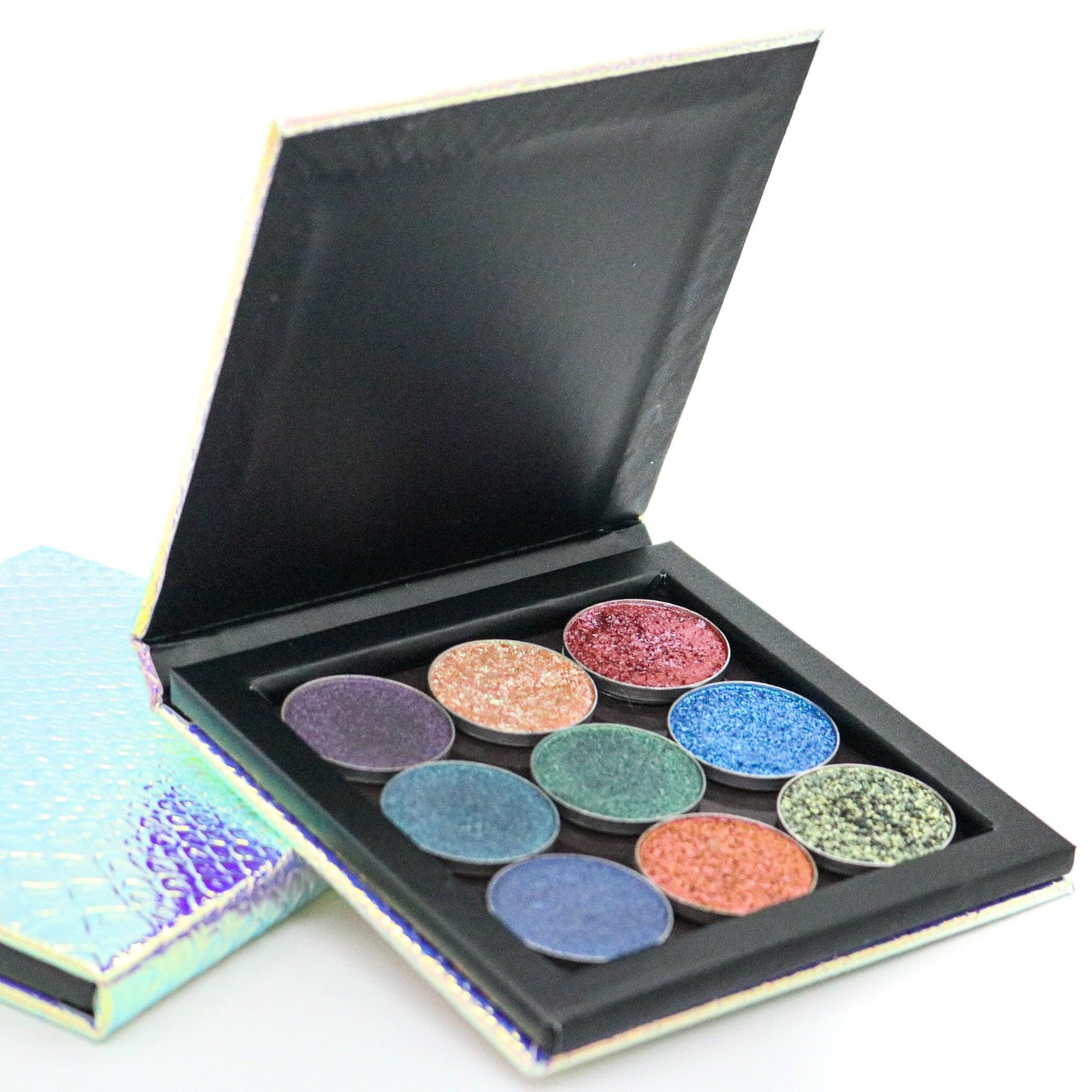 Magnetic empty eyeshadow palette,  duochrome, multichrome eyeshadow, Makeup aus, cheap makeup Australia, Australian cosmetic brands