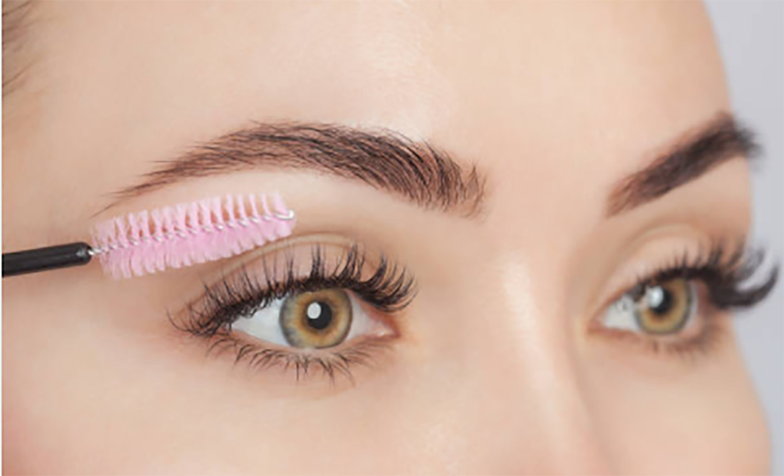 Tips on how to care for your false lashes. - Cloudchaser Cosmetics